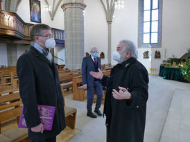 Bischof Dr. Michael Gerber besucht St. Crescentius (Foto: Karl-Franz Thiede)